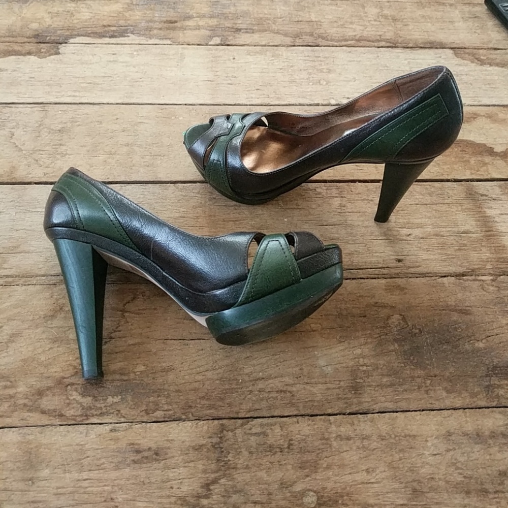 Dark green & brown platform heels